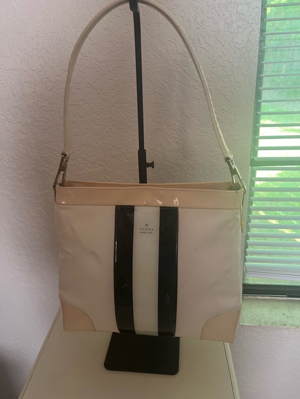 Gucci Cream and Black Vertical Stripe Shoulder Bag